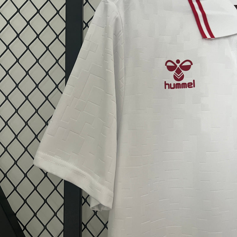 Camisa Dinamarca Away 2024 - Hummel Torcedor Masculina - Eurocopa 2024